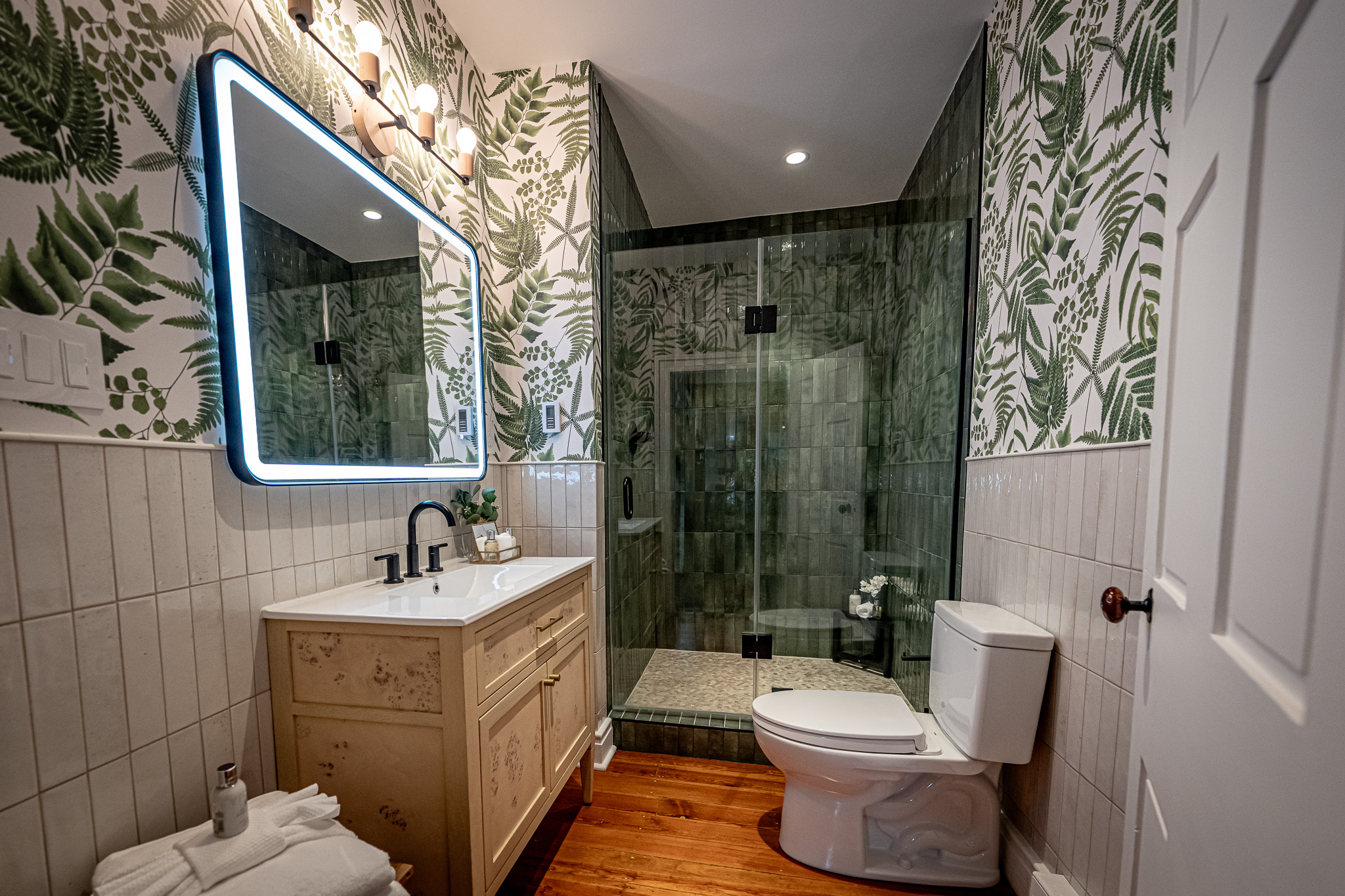 The Crane Suite at Willowood Washington