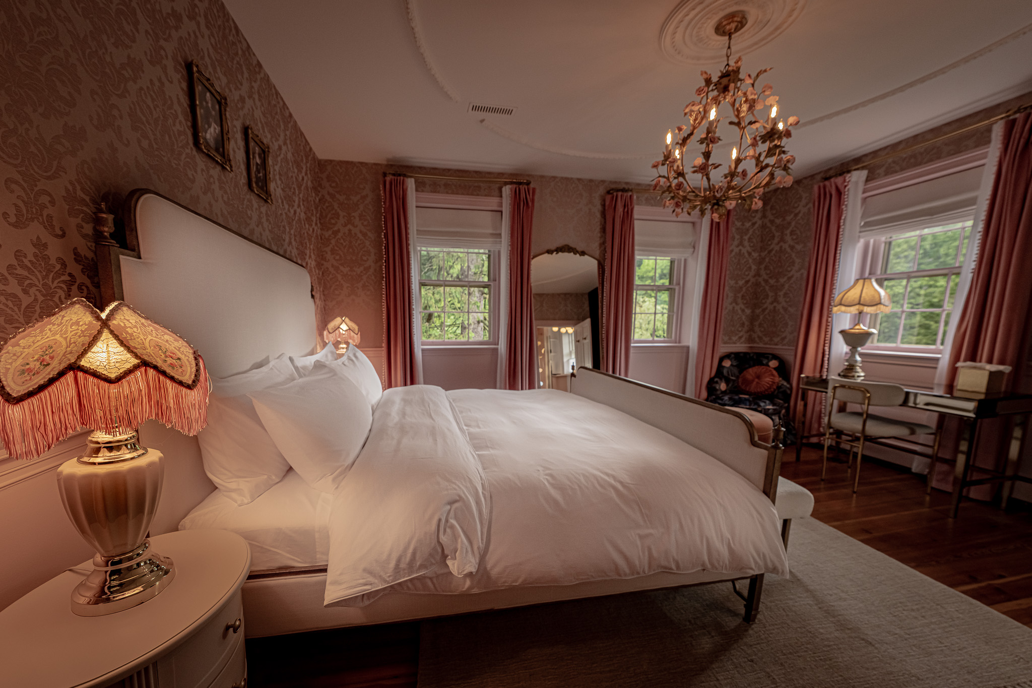 The Catherine Suite at Willowood Washington