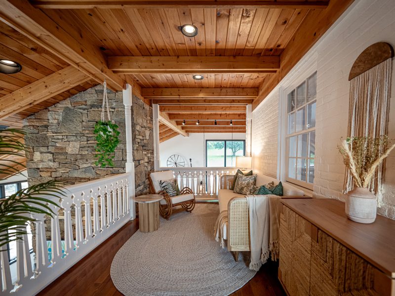 The Crane Suite at Willowood Washington