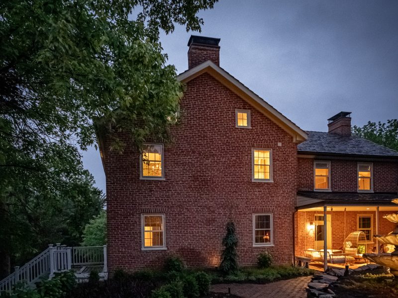 Willowood Washington Farmhouse